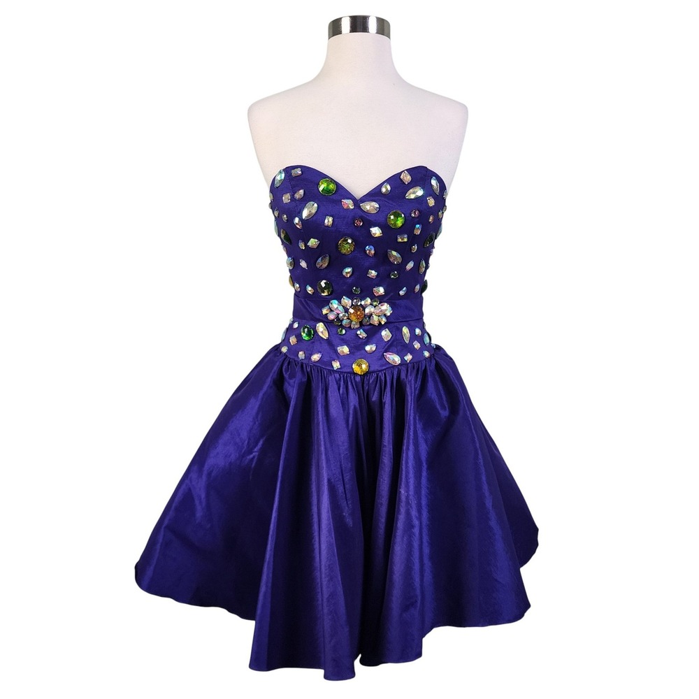 Mac Duggal Womens Embellished Short Formal Dress Size‎ 2 Purple Sweetheart Neck